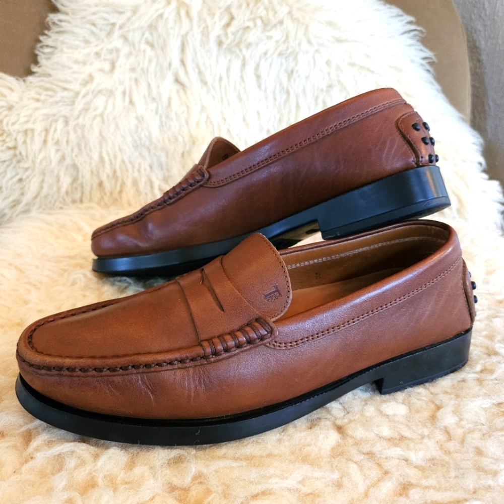 TOD'S Driving Penny Loafers, 8